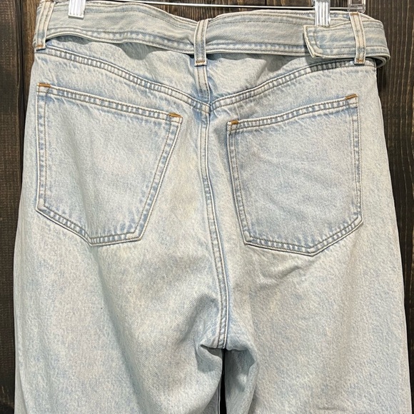 Abercrombie & Fitch The Loose High Rise Belted Jeans 30 10 Denim Light Baggy - Picture 7 of 15